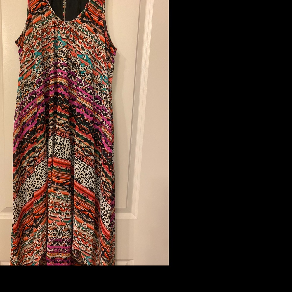 Cupid sleeves dress-never worn-Size 8
